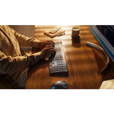 9. Logitech Signature Slim Solar+ K980 Keyboard Universal RF Wireless + Bluetooth QWERTY UK International Graphite