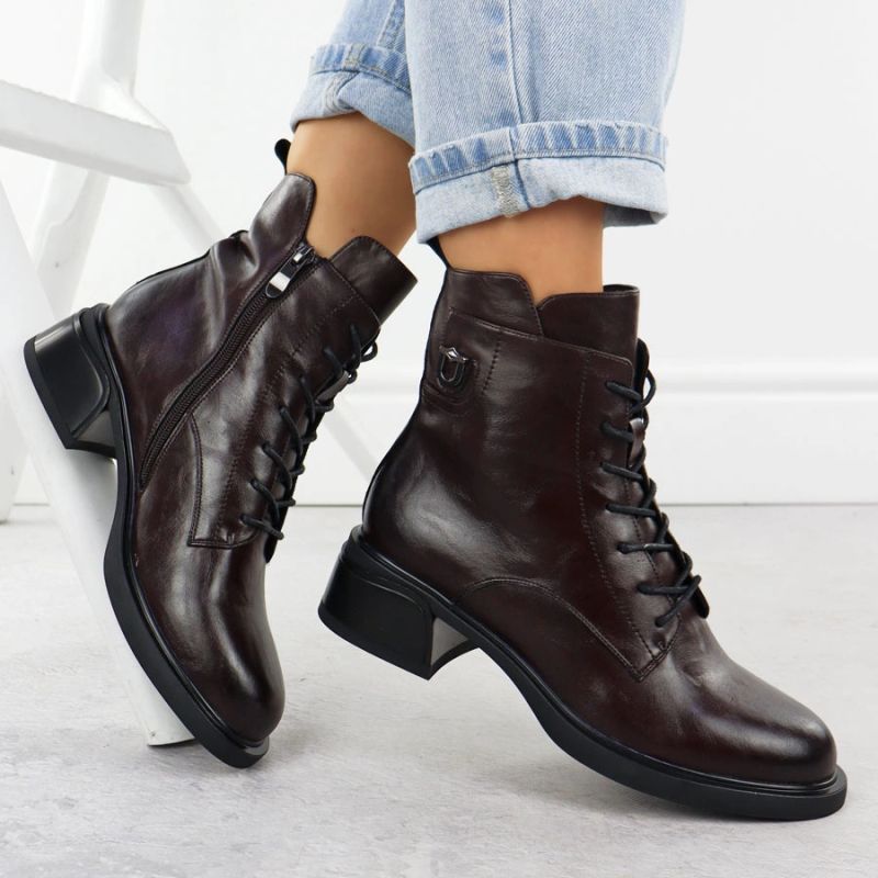 10. Brown leather women’s worker boots Filippo DBT7369