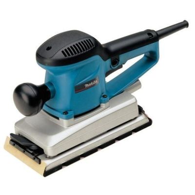 2. Makita BO4901 Portable Multi-Sander 10000 OPM 330 W