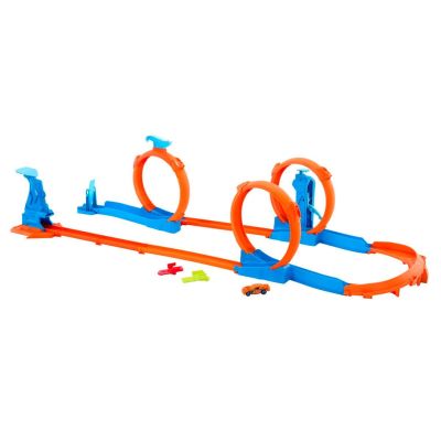 7. Hot Wheels Super Track Triple Loop JDW39/2