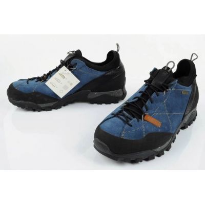 9. Aku Nativa GTX M 628775 trekking shoes
