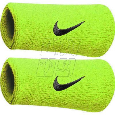 2. Nike Swoosh NNN05710 wide wristband