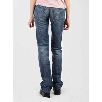7. Levi's Standard 570 straight fit 10570-0027