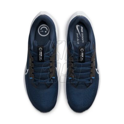 4. Nike Pegasus 40 M DV3853-400 shoes