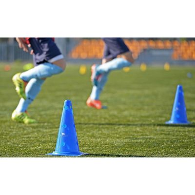 5. Yakima 38cm cone with holes 100056
