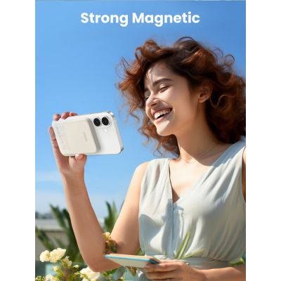 7. Power Bank PB560 5000mAh 15W MagSafe Charger