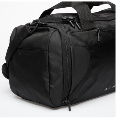 5. Jordan Element Duffle Bag Black - SM9196-023