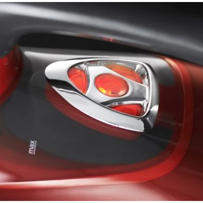 4. RUSSELL HOBBS 25090-56 Iron