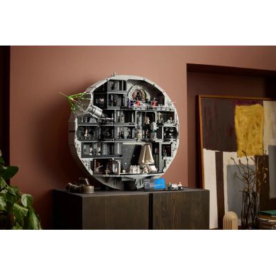 20. LEGO STAR WARS 75419 Death Star (Ultimate Collector Series)