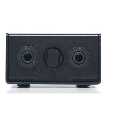 4. dbx DBXDJDI Direct Box Passive Direct Box Black
