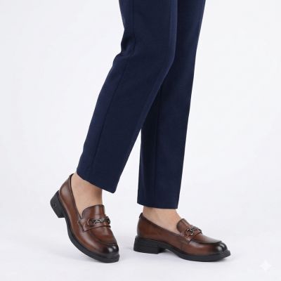 4. Women's brown leather lords shoes Vinceza 39991