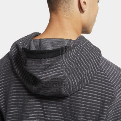 15. Nike Pro Therma-FIT ADV M DD1707-070 sweatshirt