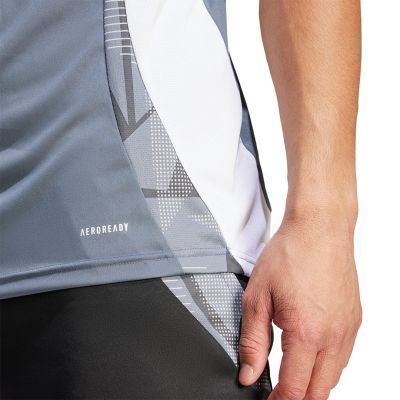 12. adidas Tiro 24 Competition Training T-shirt M IV6969