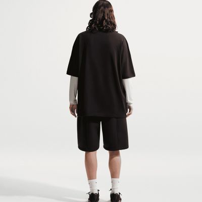 3. Nike Sportswear Classic OS ST6 T-Shirt IR7836-010