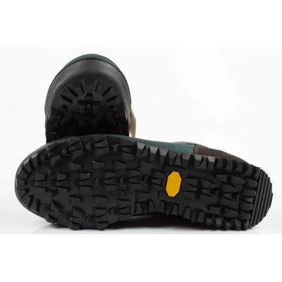 9. Aku Ultralight Gore-tex Women's Hiking Boots, Green