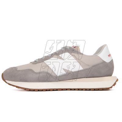 2. New Balance sneakers M MS237GE