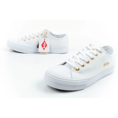 8. Lee Cooper women's sports shoes sneakers fashionable white comfortable