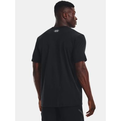 11. Under Armour T-shirt M 1379023-001