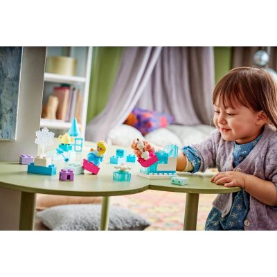 10. LEGO Duplo 10462 - Frozen: Elsa and Olaf Creative Box