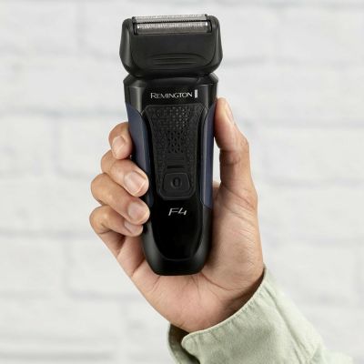 5. Remington F4002 Razor Rotary Shaver Trimmer Black, Blue