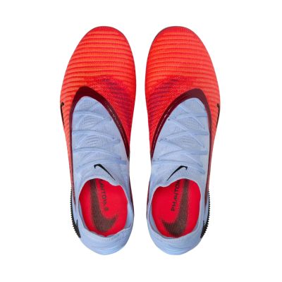 4. Nike Phantom 6 Elite AG-PRO HQ2335 400 Football Boots