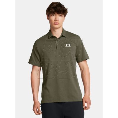 2. Under Armour T-shirt M 1386608-390