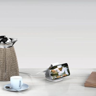 6. Tech-Protect QI15W-A32 3-in-1 Inductive Charger with MagSafe for Smartphone / Apple Watch / AirPods - Gray