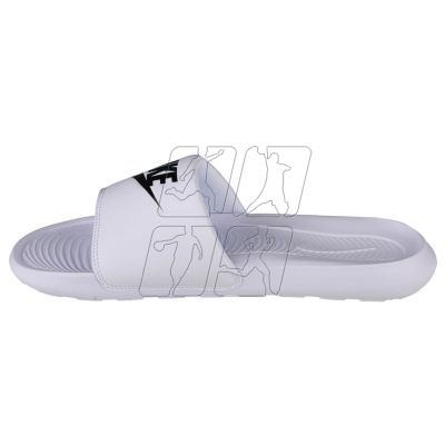 2. Nike Victori One Shower Slide M CN9675-100