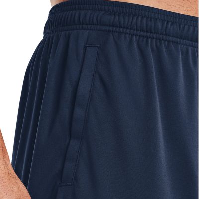 13. Under Armor Tech Graphic Short M 1306443-409