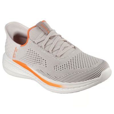 6. Skechers Slade Quinto M 210810SND shoes