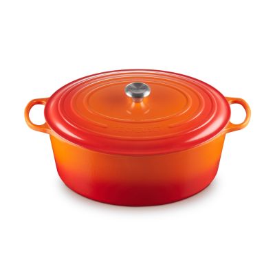 2. Le Creuset Signature Roaster 40cm Red Oven