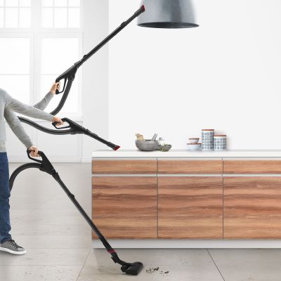 6. BOSCH BGB 6X330 Vacuum Cleaner