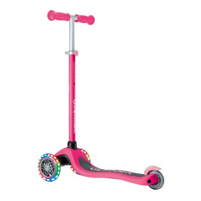 7. PRIMO LIGHTS three-wheeled scooter (423-611-4)