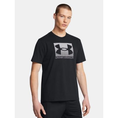 5. Under Armour T-shirt M 1386793-001