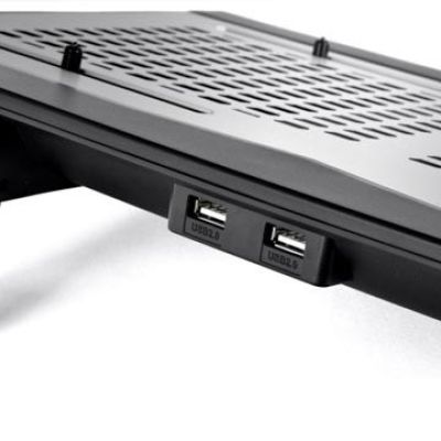 7. Laptop Cooling Pad Thermaltake Massive TM CL-N002-PL12BL-A (17.x inch; 2 fans; Hub)