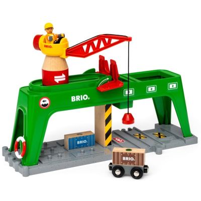 3. BRIO Container Crane