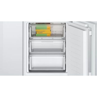 6. BOSCH KIN86VFE0 built-in refrigerator