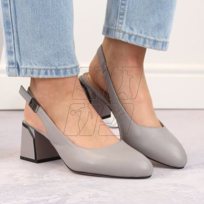 4. Vinceza W JAN272 gray leather sandals