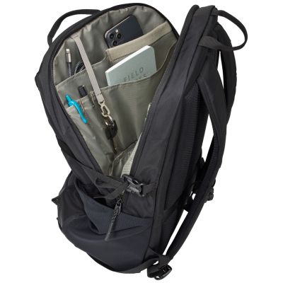 9. Thule Enroute Laptop Backpack 15.6" 26L Black 3204846