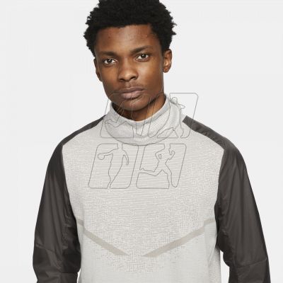 5. Nike Therma-FIT ADV Run Division M DM4628-289 sweatshirt