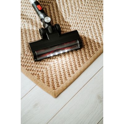 27. ADLER AD 7048 handheld vacuum cleaner