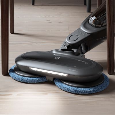 15. Electrolux ZE160 Mop Attachment Upright Vacuum Cleaner