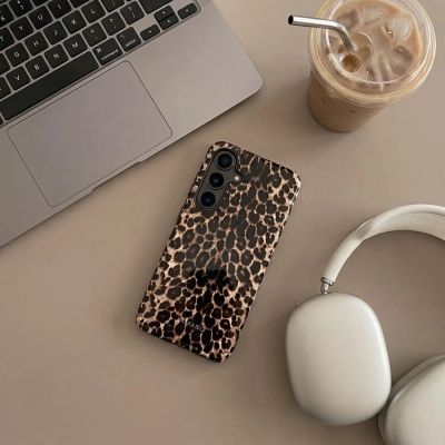 5. Tech-Protect Lamano MagSafe Case for Samsung Galaxy S26 FE - Brown-Beige