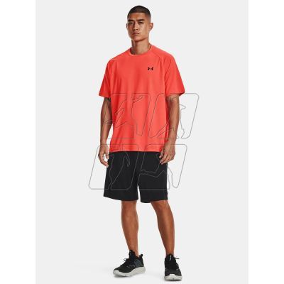 6. Under Armor M shorts 1376943-001