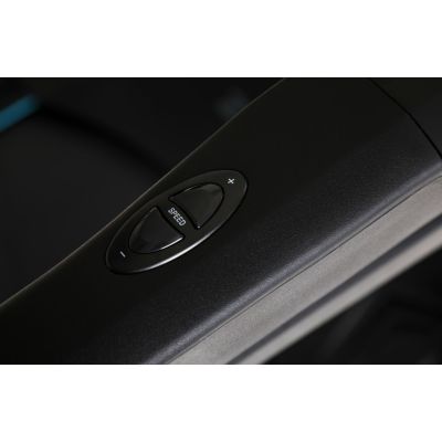 8. ZIPRO DREAM treadmill 520 x 1500 mm 20 km/h