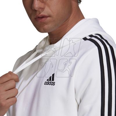 8. Adidas Essentials Fleece 3-Stripes Hoodie M GU2522