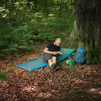 8. Nils Camp NC4340 Self-Inflating Mat 15-05-013