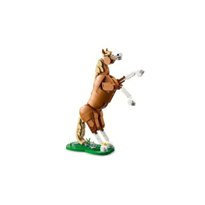 4. LEGO CREATOR 3 IN 1 31166 Beautiful Horse