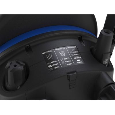 7. NILFISK CORE 140-8 In Hand Powercontrol Washer