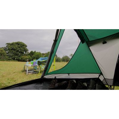 7. Coleman Kobuk Valley 4 Plus 4 Person Green Dome Tent/Igloo